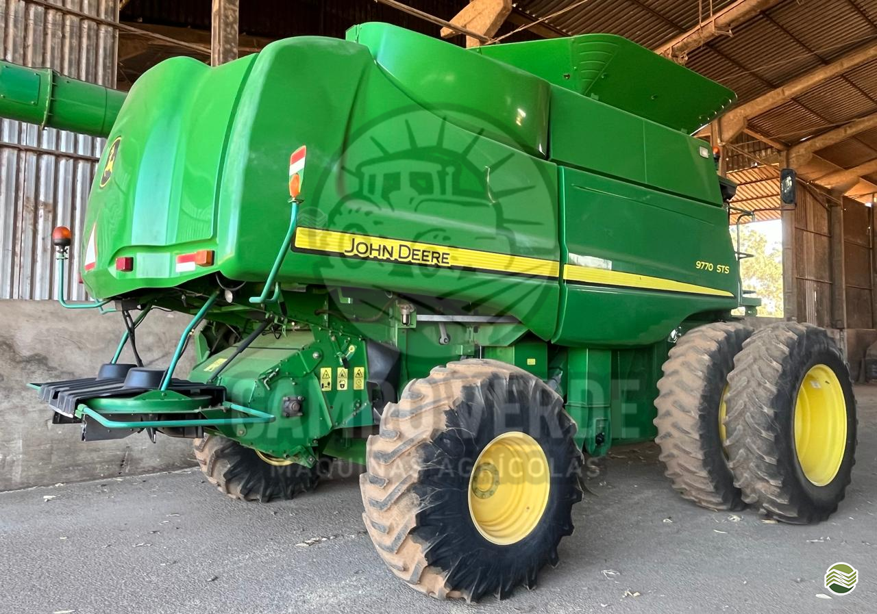 COLHEITADEIRA JOHN DEERE JOHN DEERE 9770 STS Campo Verde Máquinas Agrícolas CAMPO VERDE MATO GROSSO MT